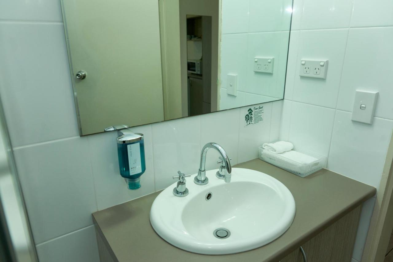 Ashwood Motel Госфорд Экстерьер фото