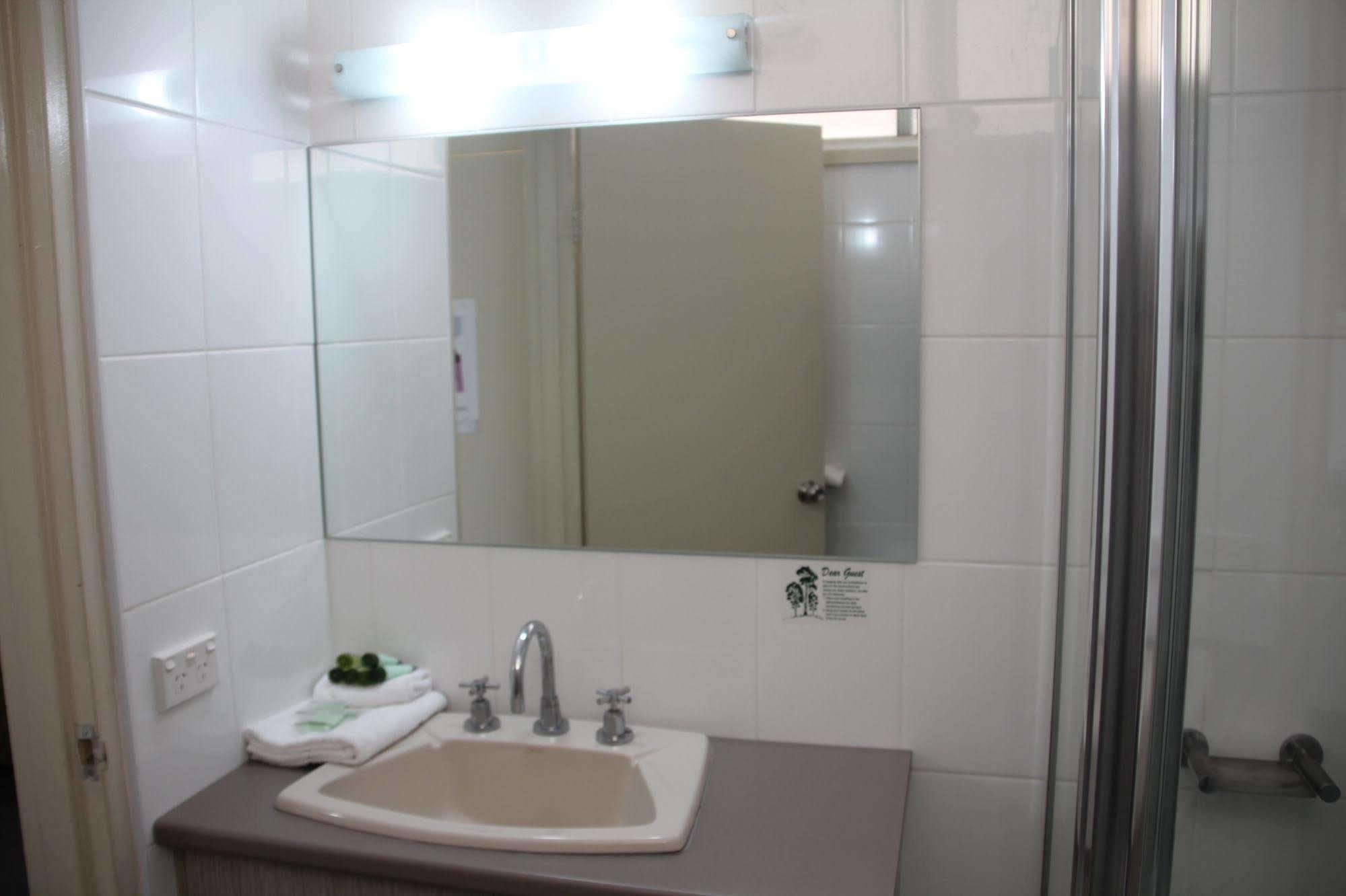 Ashwood Motel Госфорд Экстерьер фото